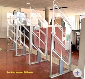 4
                  antennes et 2 controleurs